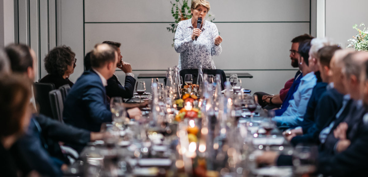 Clare Balding gives a speech to many Founders' Circle members at the dinner event